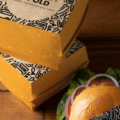 What Are Custom Dinner Napkins?